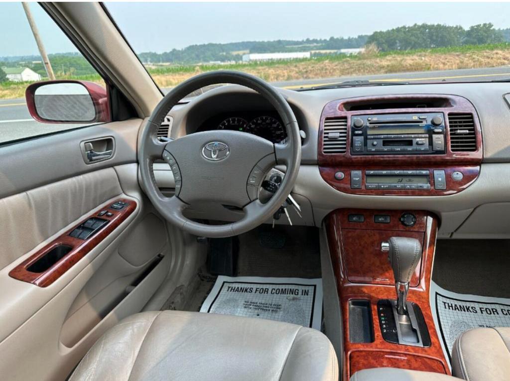 2005 Toyota Camry LE